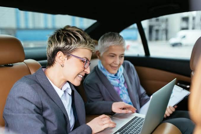 contact-img.d16e4ea02130a5c626f9